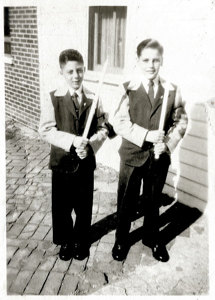 1949_tony_jr_04.jpg